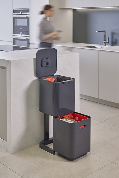 Контейнер для мусора с двумя баками Totem Compact 40 л графит, Joseph Joseph, изображение 5