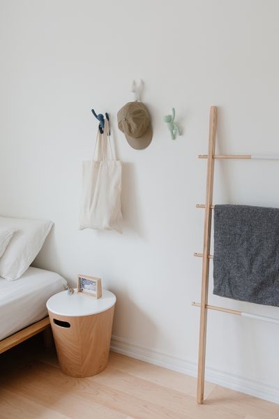 Вешалки-крючки Buddy 3 шт. разноцветные мятные, Umbra, изображение 4