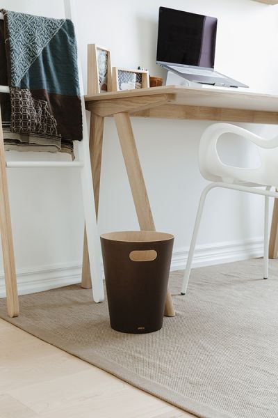 Корзина для мусора Woodrow, 7,5 л, эспрессо, UMBRA, изображение 5