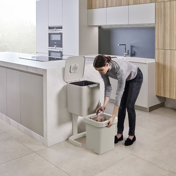 Контейнер для мусора с двумя баками Totem Pop 40 л белый, Joseph Joseph, изображение 13