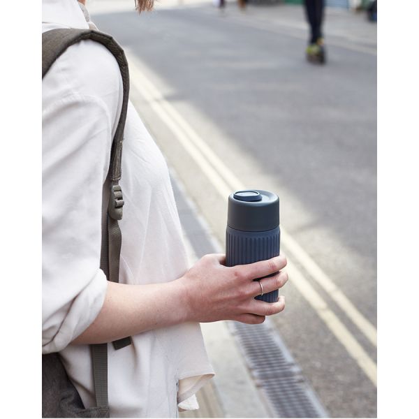 Кружка Travel Cup, 340 мл, серая, Black+Blum, изображение 2