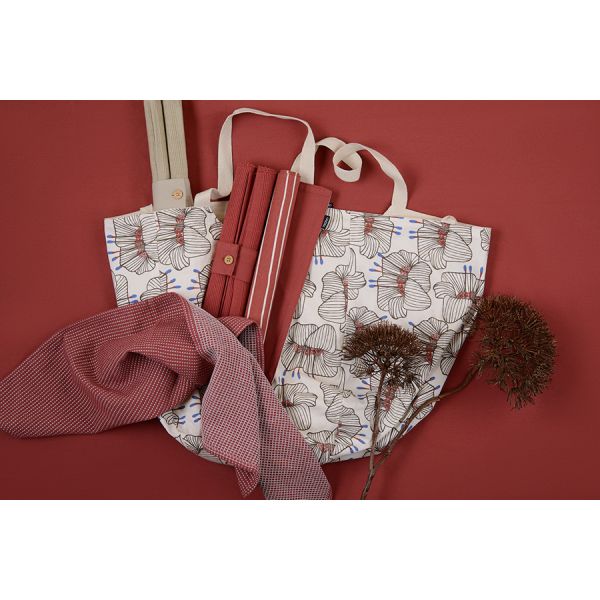 Пляжная сумка из хлопка молочного цвета с принтом Цветы из коллекции Prairie, Tkano, изображение 5