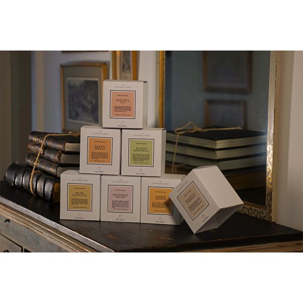 Свеча ароматическая The Olphactory, White Insignia, Amber Whisper, 60 ч, Ambientair, изображение 5