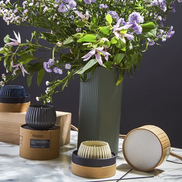 Свеча ароматическая Cypress, Jasmine & Patchouli из коллекции Edge, бежевый, 30 ч, Tkano, изображение 3