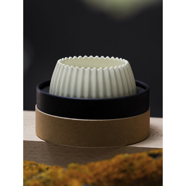 Свеча ароматическая Hugs and Cookies из коллекции Edge, бежевый, 30 ч, Tkano, изображение 8