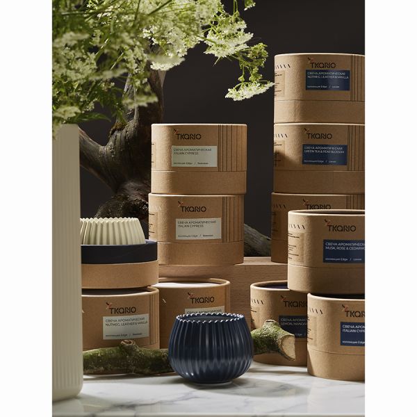 Свеча ароматическая Lemon, Mandarin & Neroli из коллекции Edge, синий, 30 ч, Tkano, изображение 3